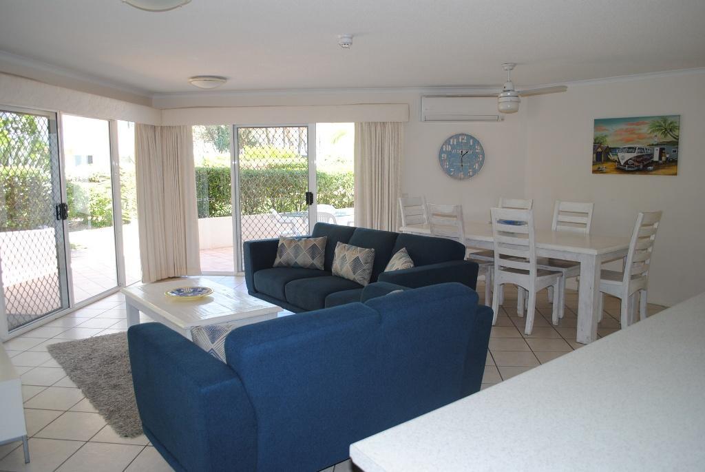 Surfside On The Beach Buddina Экстерьер фото