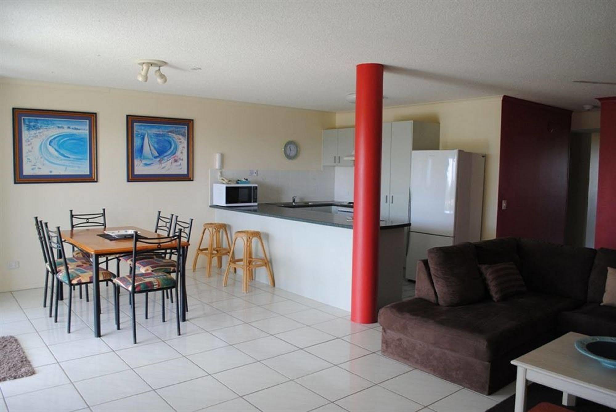 Surfside On The Beach Buddina Экстерьер фото