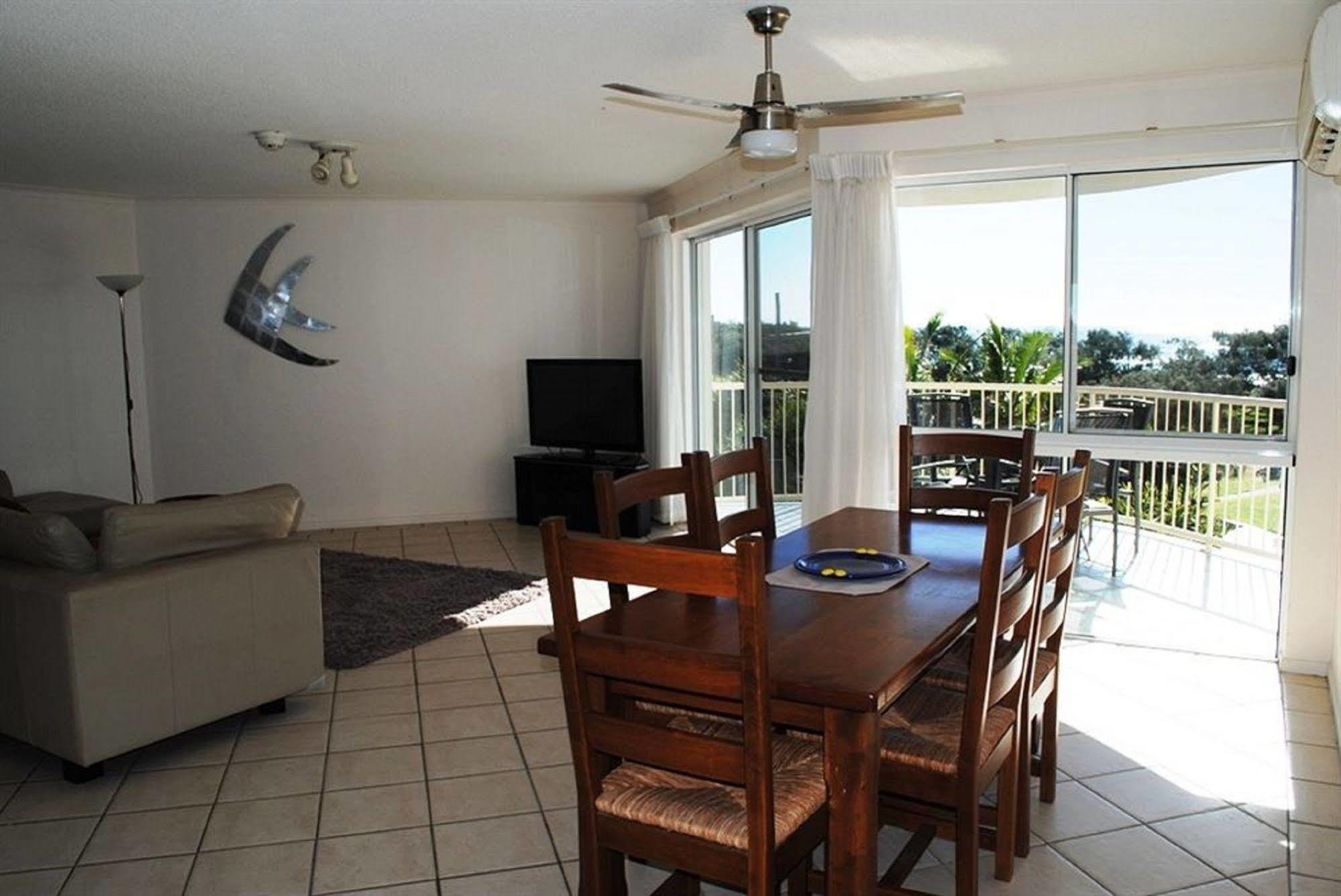 Surfside On The Beach Buddina Экстерьер фото