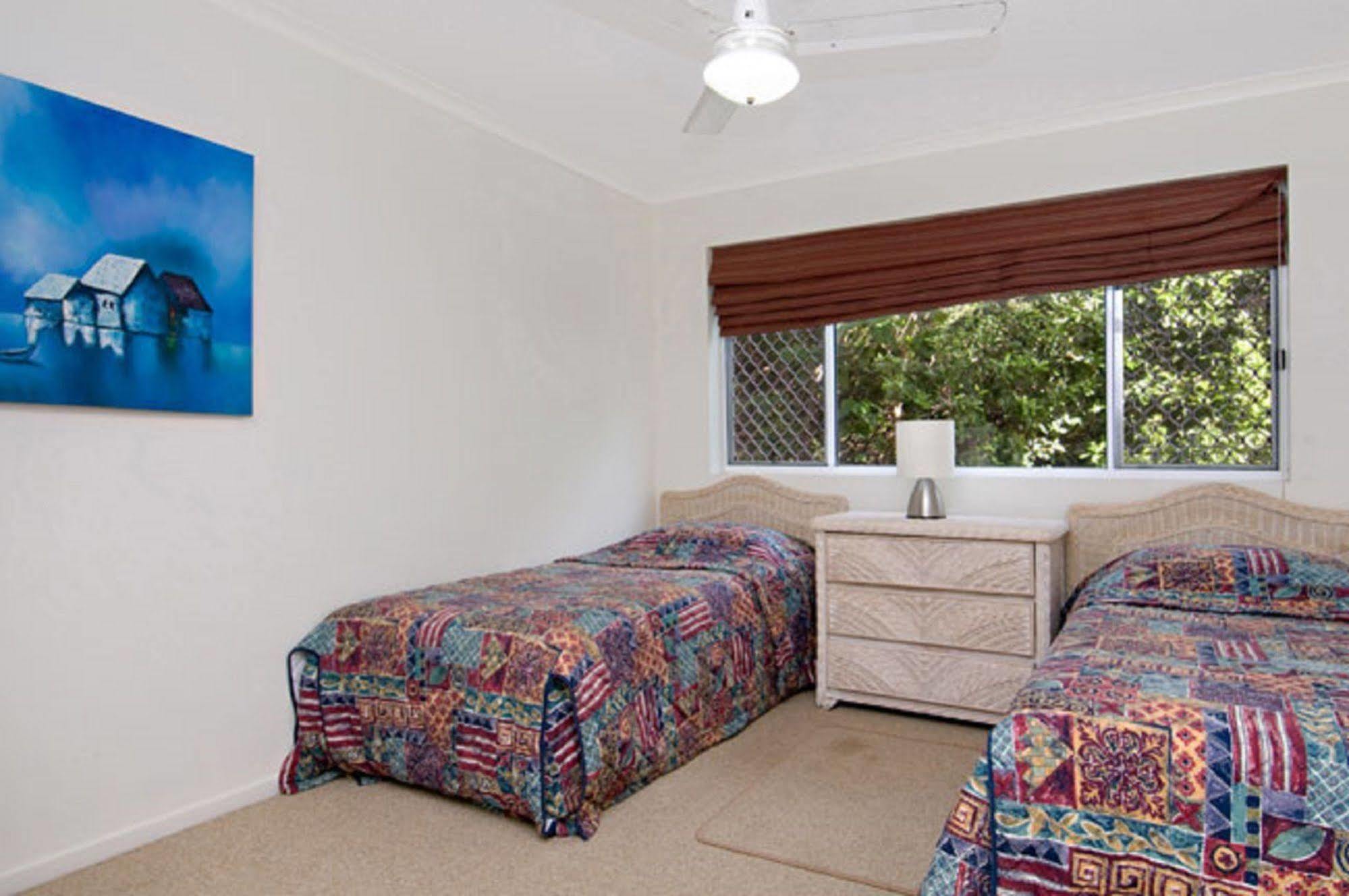 Surfside On The Beach Buddina Экстерьер фото
