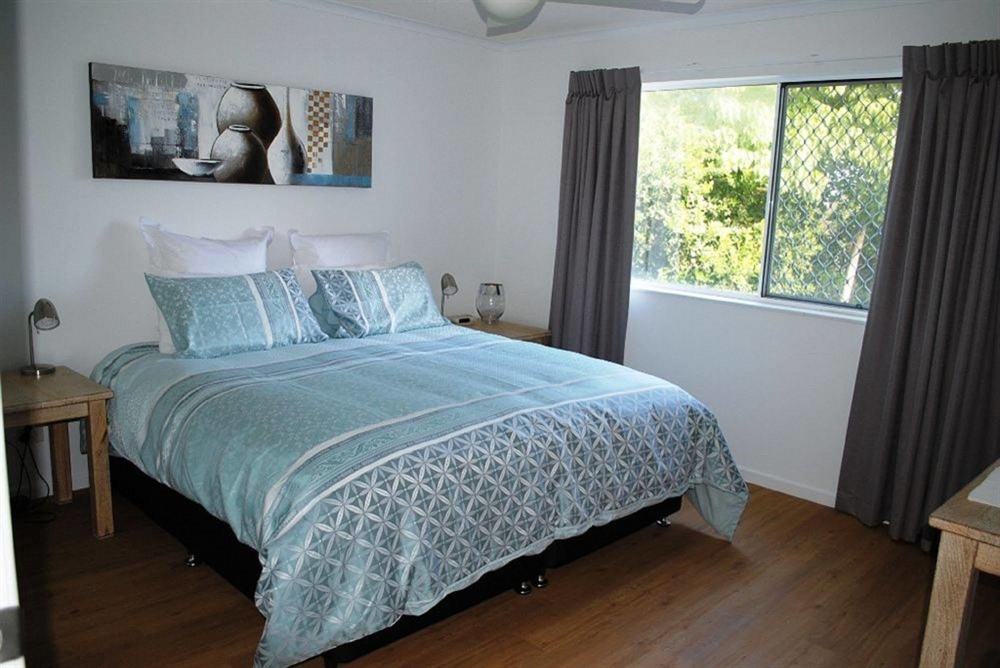 Surfside On The Beach Buddina Экстерьер фото