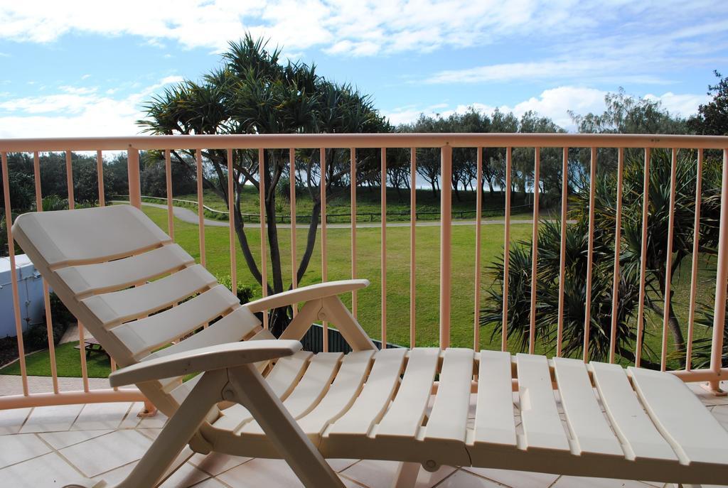 Surfside On The Beach Buddina Экстерьер фото